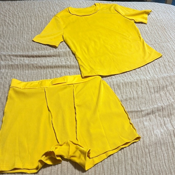 Summer Two Piece Casual Set 💛 - Picture 3 of 8